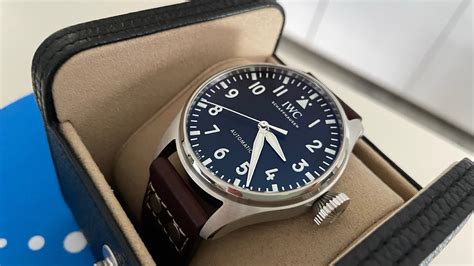 iwc big pilot small wrist